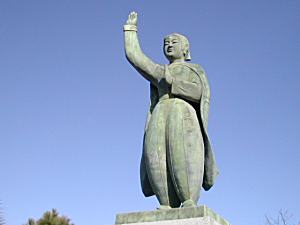 天草四郎の銅像（大矢野のメモリアルホールの四郎公園）
